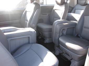 2008 Hyundai Grand Starex Photos