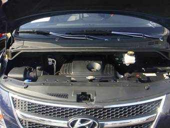 2008 Hyundai Grand Starex Photos