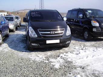 2008 Hyundai Grand Starex Photos