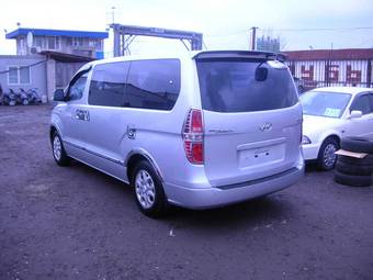 2008 Hyundai Grand Starex Photos