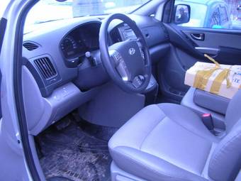 2008 Hyundai Grand Starex Pictures