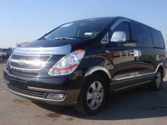 2008 Hyundai Grand Starex Photos