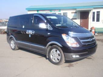 2008 Hyundai Grand Starex Photos