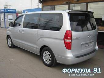 2008 Hyundai Grand Starex Photos