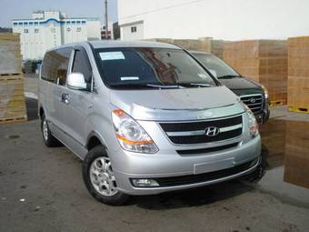 2008 Hyundai Grand Starex Photos