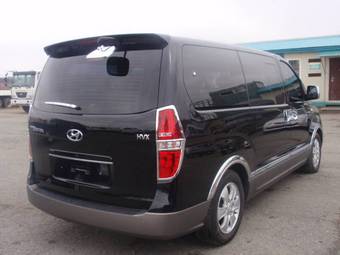 2008 Hyundai Grand Starex Photos