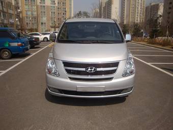 2008 Hyundai Grand Starex Photos