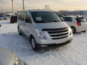 2008 Hyundai Grand Starex Pictures