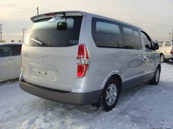 2008 Hyundai Grand Starex Photos