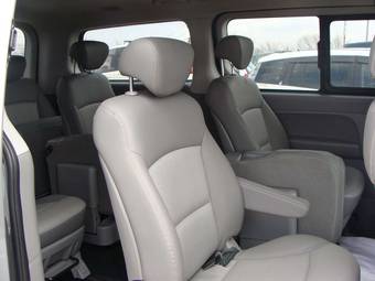 2008 Hyundai Grand Starex Photos