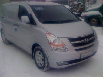 2008 Hyundai Grand Starex Pictures