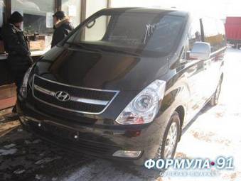 2008 Hyundai Grand Starex Photos