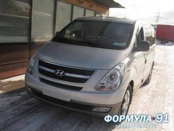 2008 Hyundai Grand Starex Photos