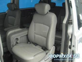 2008 Hyundai Grand Starex Pictures