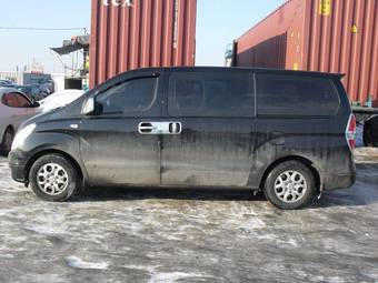 2008 Hyundai Grand Starex Photos