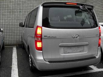 2008 Hyundai Grand Starex Photos