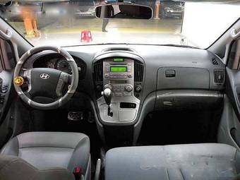 2008 Hyundai Grand Starex Photos