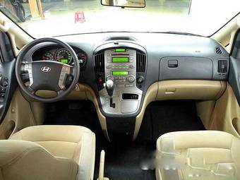 2008 Hyundai Grand Starex Photos