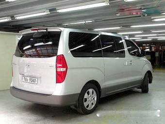 2008 Hyundai Grand Starex Photos
