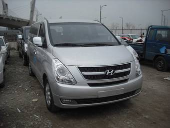 2008 Hyundai Grand Starex Pictures