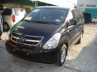 2008 Hyundai Grand Starex Photos