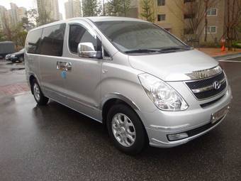2008 Hyundai Grand Starex Pictures