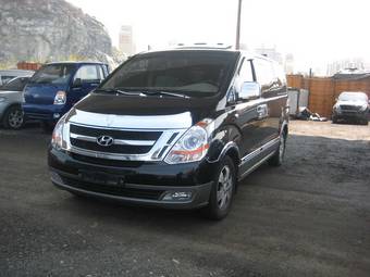 2008 Hyundai Grand Starex Pics