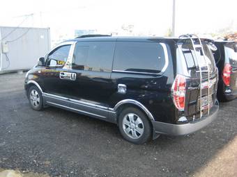 2008 Hyundai Grand Starex Pictures