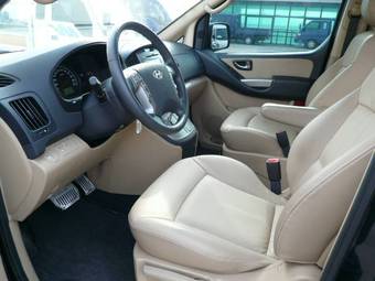 2008 Hyundai Grand Starex Photos
