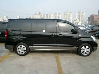 2008 Hyundai Grand Starex Photos