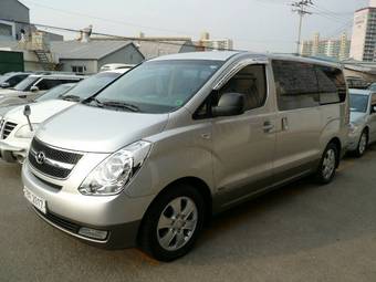 2008 Hyundai Grand Starex Photos