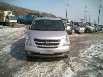 2008 Hyundai Grand Starex Pictures