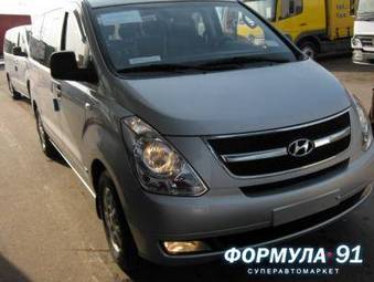 2008 Hyundai Grand Starex Photos