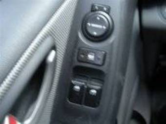 2008 Hyundai Grand Starex Pictures