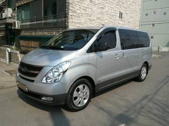 2008 Hyundai Grand Starex Photos