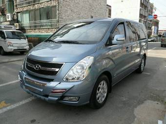 2008 Hyundai Grand Starex Photos