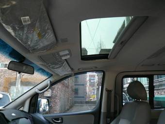2008 Hyundai Grand Starex Photos