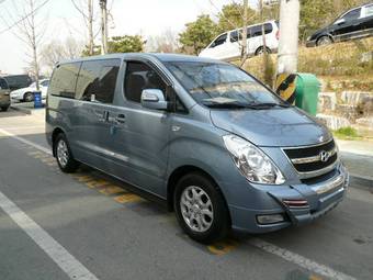 2008 Hyundai Grand Starex Photos