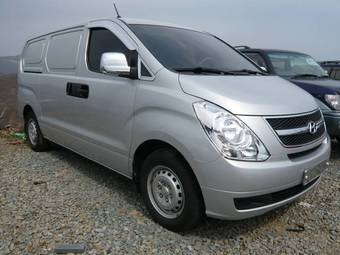 2008 Hyundai Grand Starex Photos