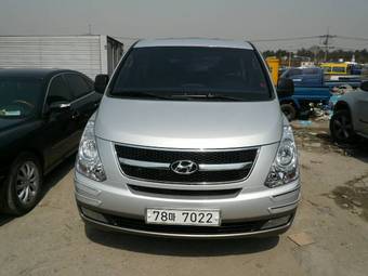 2008 Hyundai Grand Starex Photos