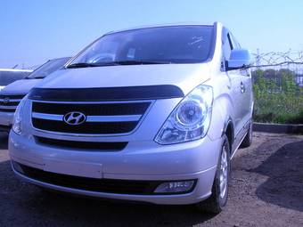 2008 Hyundai Grand Starex Photos