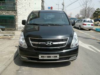 2008 Hyundai Grand Starex Pictures