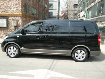 2008 Hyundai Grand Starex Pictures