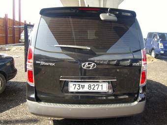 2008 Hyundai Grand Starex Photos