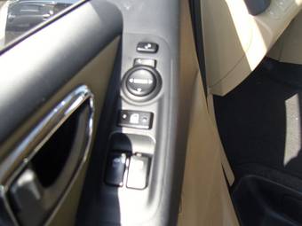2008 Hyundai Grand Starex Photos