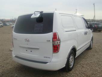 2008 Hyundai Grand Starex Photos