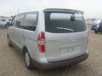 2008 Hyundai Grand Starex Photos