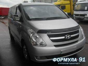 2008 Hyundai Grand Starex Photos