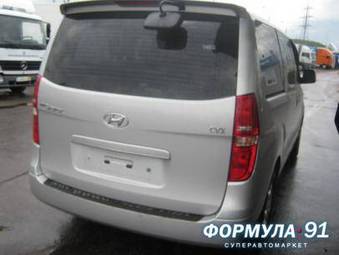 2008 Hyundai Grand Starex Pictures