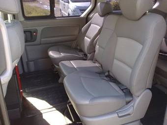 2008 Hyundai Grand Starex Photos